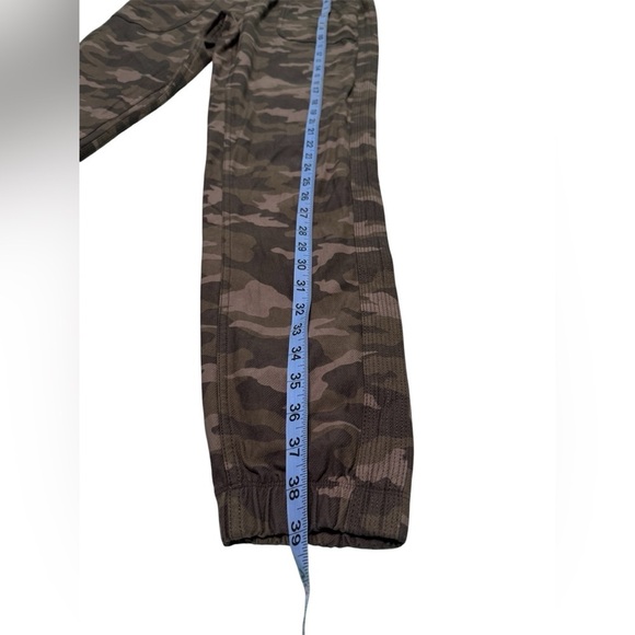 ATHLETA Camo Farallon Joggers Pants, Drawstring Waist, Size 4T - Picture 5 of 12